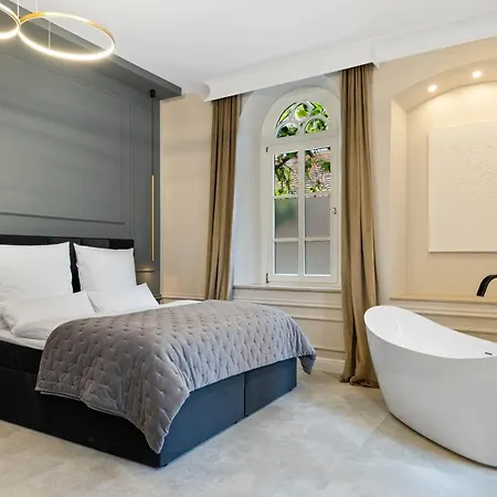 Boutique Rooms I Luxus Suite I Center I Boxspring Augsburg Buitenkant foto