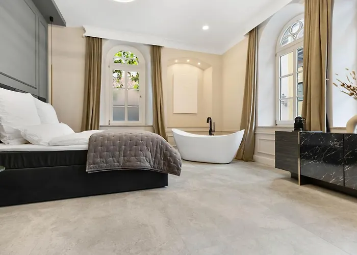 Boutique Rooms I Luxus Suite I Center I Boxspring